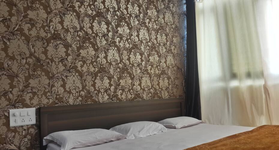 Hotel Holiday Era Lodging, Aurangabad 5